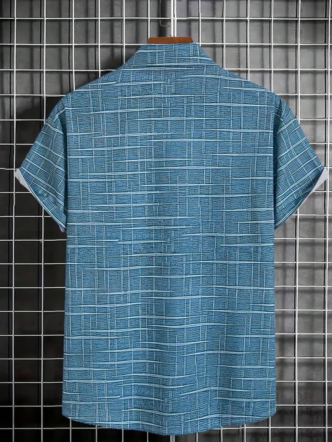 Lorel | Camisa elegante con estampado de rayas y cuadros.