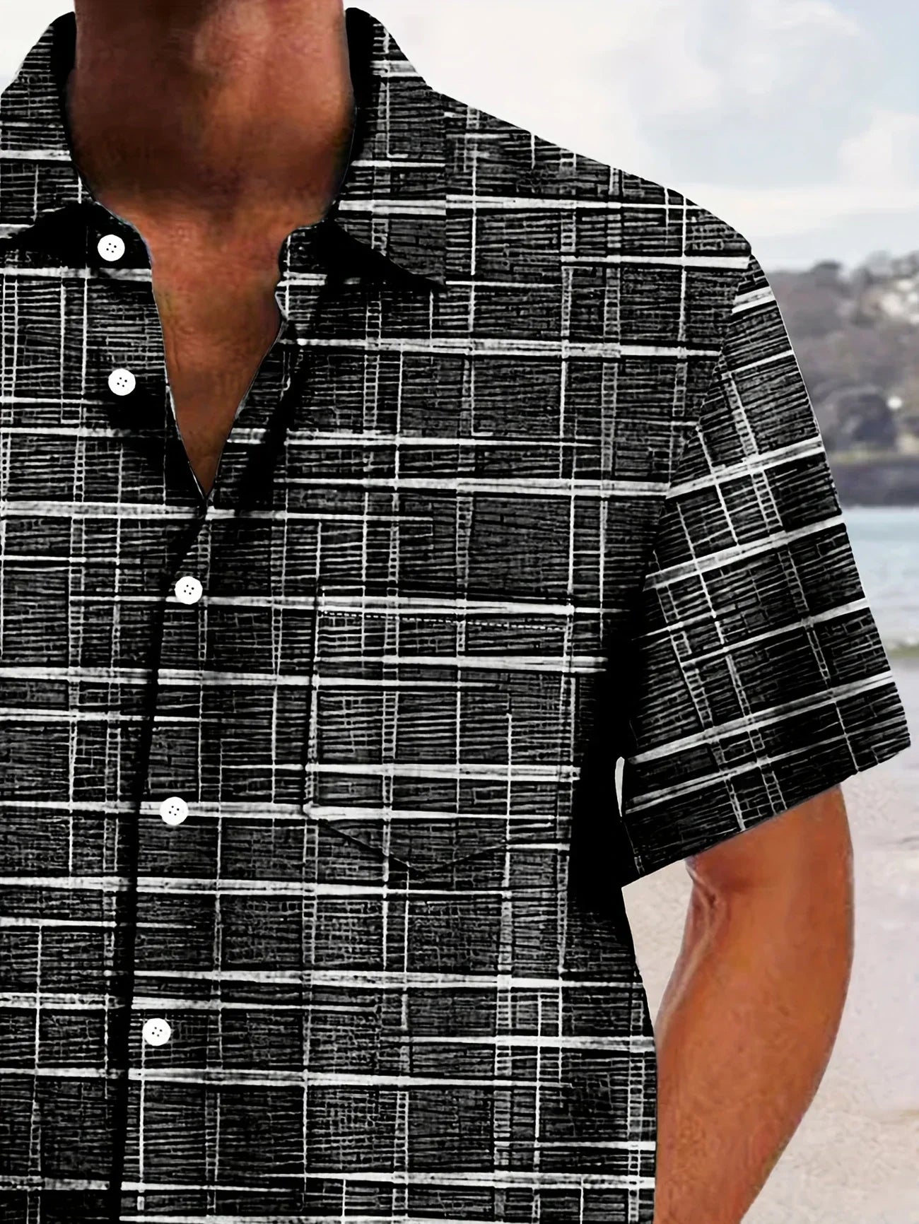 Lorel | Camisa elegante con estampado de rayas y cuadros.