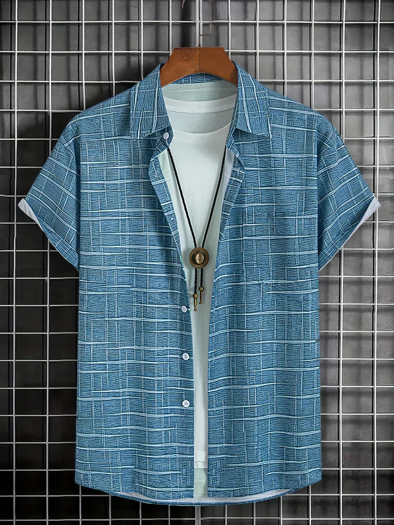 Lorel | Camisa elegante con estampado de rayas y cuadros.