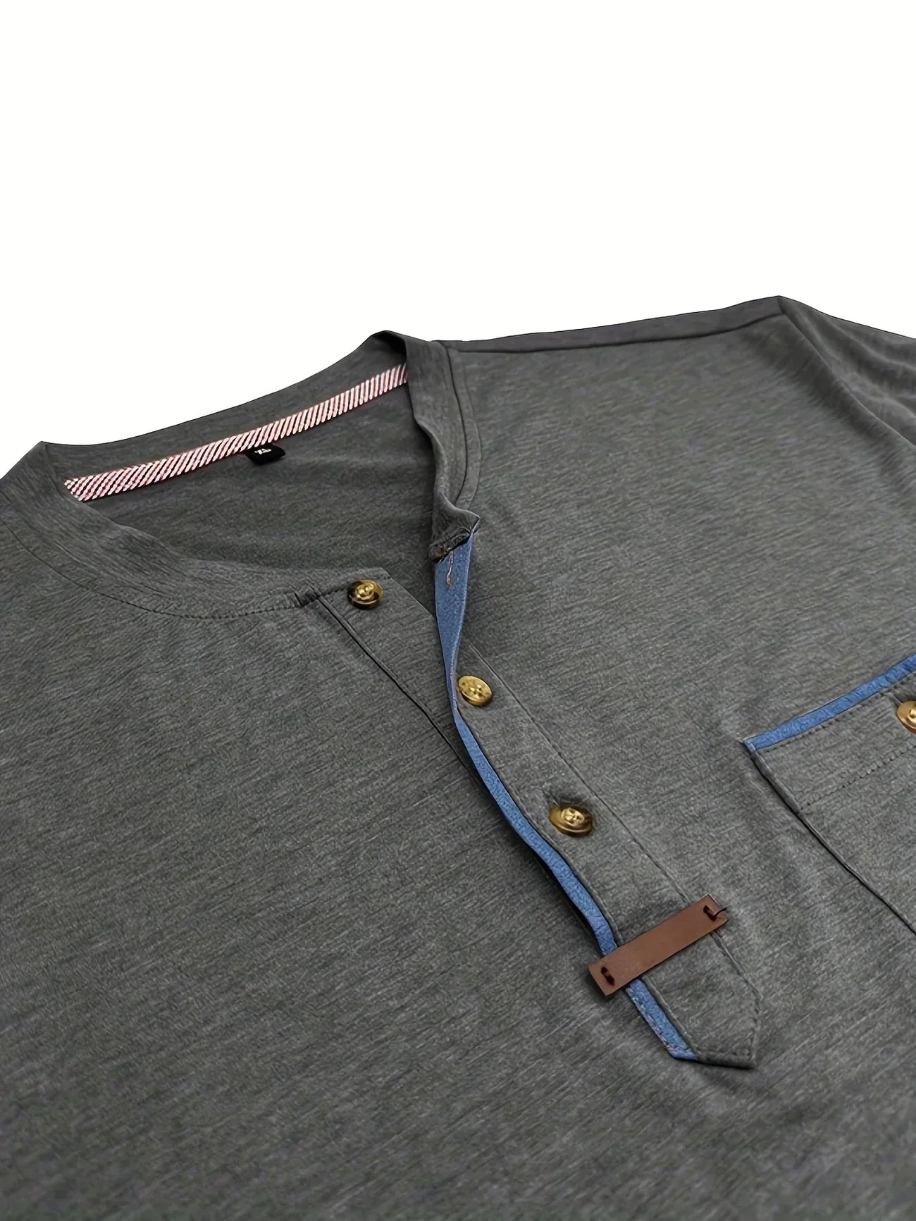 Lorel | Camiseta elegante con cuello redondo y bolsillo